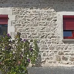 La Bruyere - -
