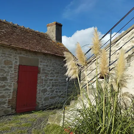 La Bruyere - - Bed & Breakfast Treban (Allier)